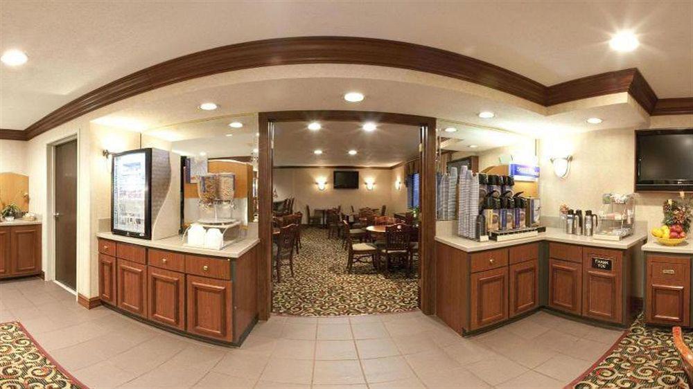 Holiday Inn Express Hotel Fort Campbell-Oak Grove By Ihg Dış mekan fotoğraf