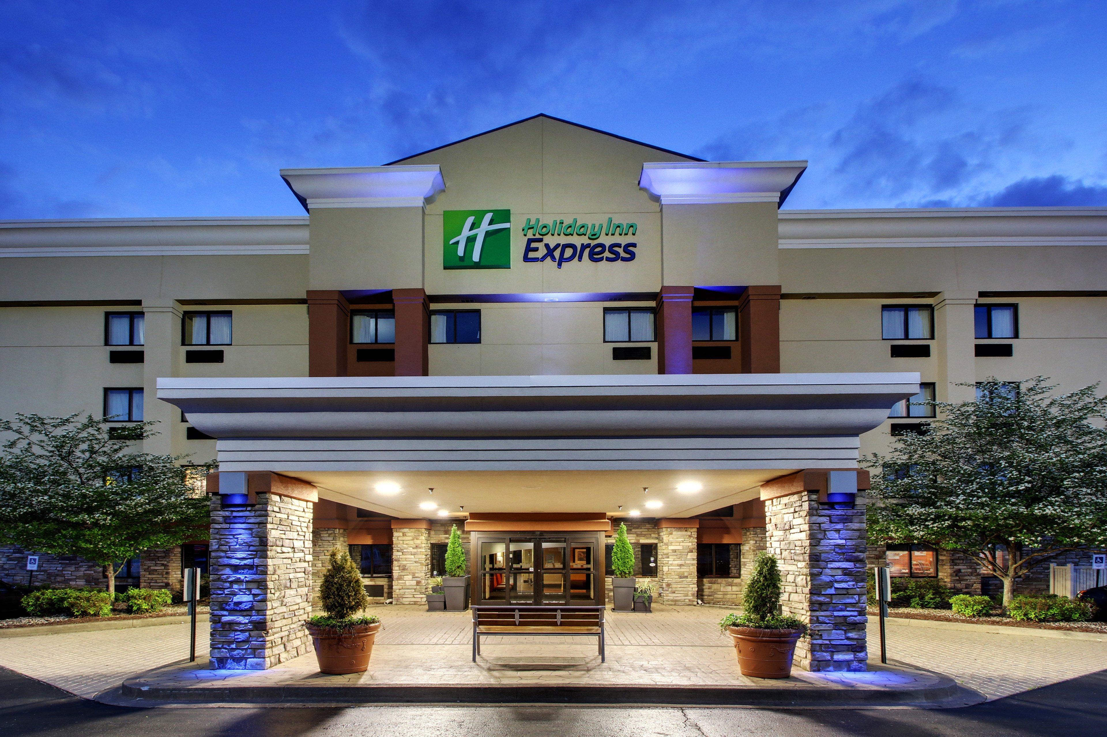 Holiday Inn Express Hotel Fort Campbell-Oak Grove By Ihg Dış mekan fotoğraf
