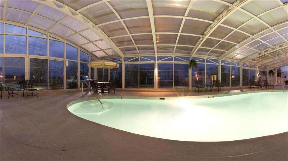 Holiday Inn Express Hotel Fort Campbell-Oak Grove By Ihg Dış mekan fotoğraf