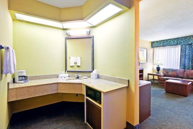 Holiday Inn Express Hotel Fort Campbell-Oak Grove By Ihg Oda fotoğraf